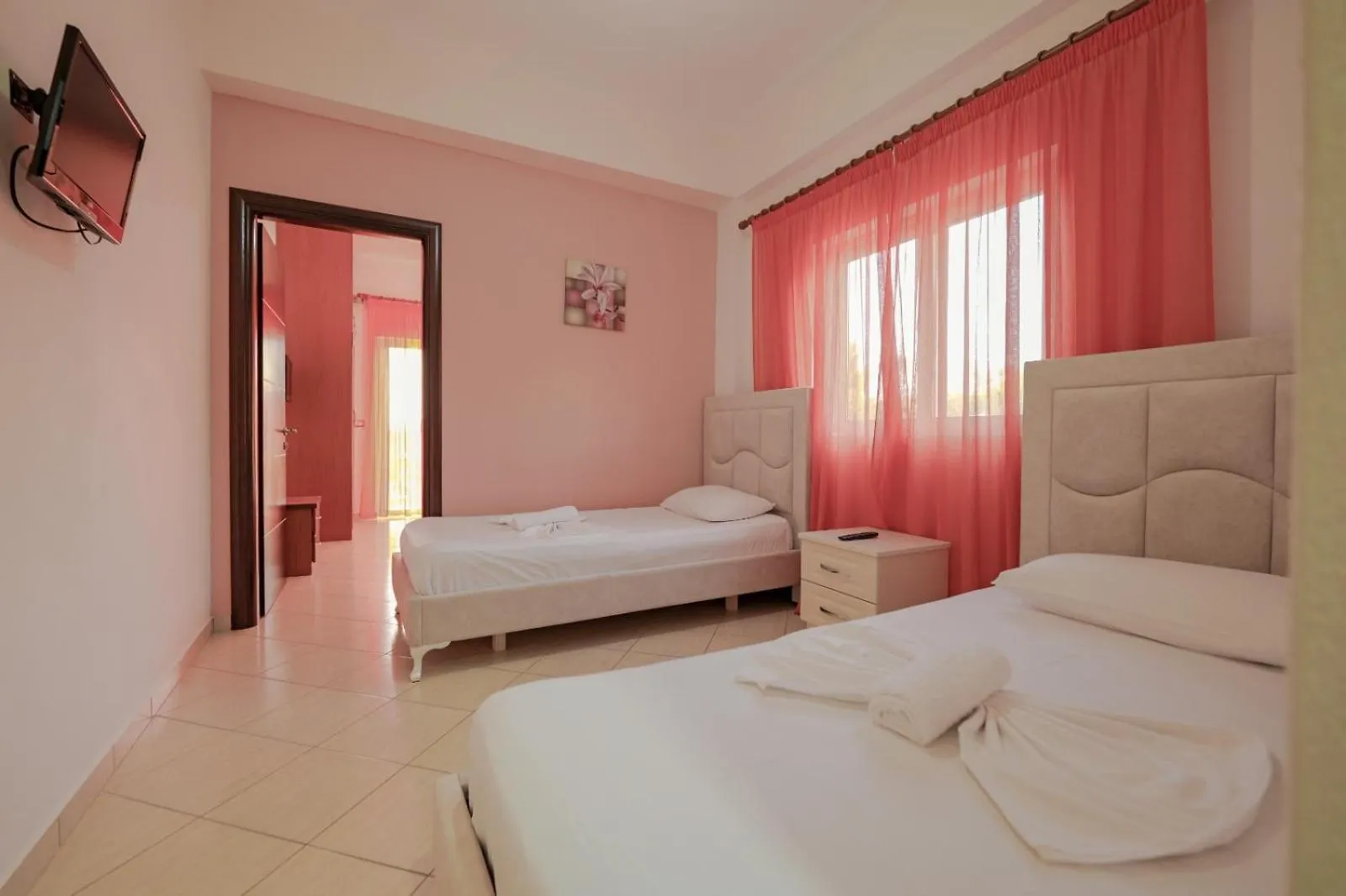 Unico Aparthotel Σαράντα 3*,