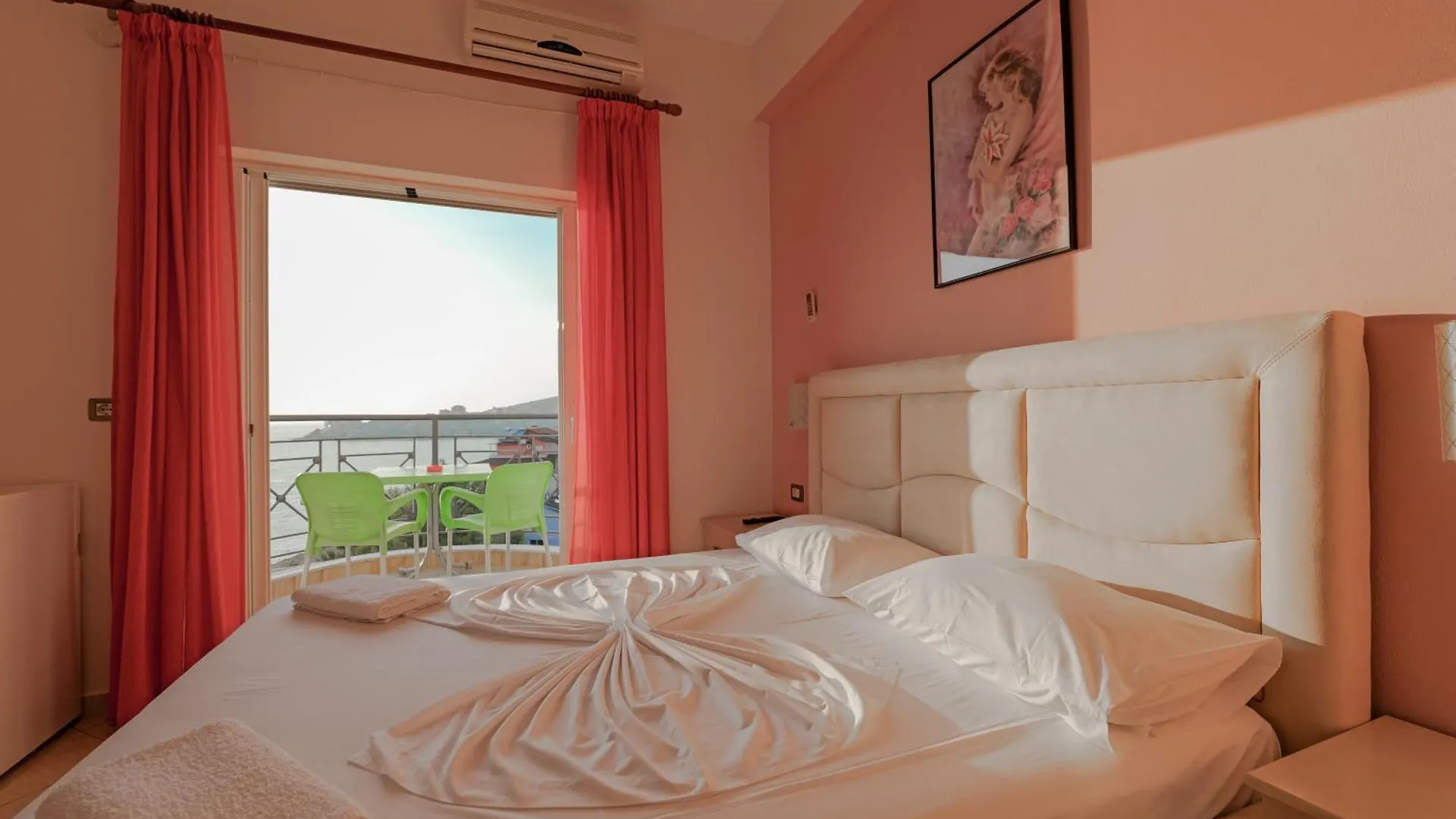 Unico Aparthotel Sarandë Apartamento