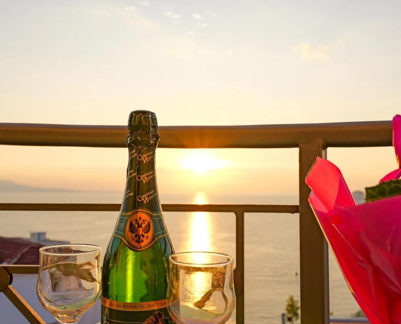 Unico Aparthotel Sarandë 3*,  Albania