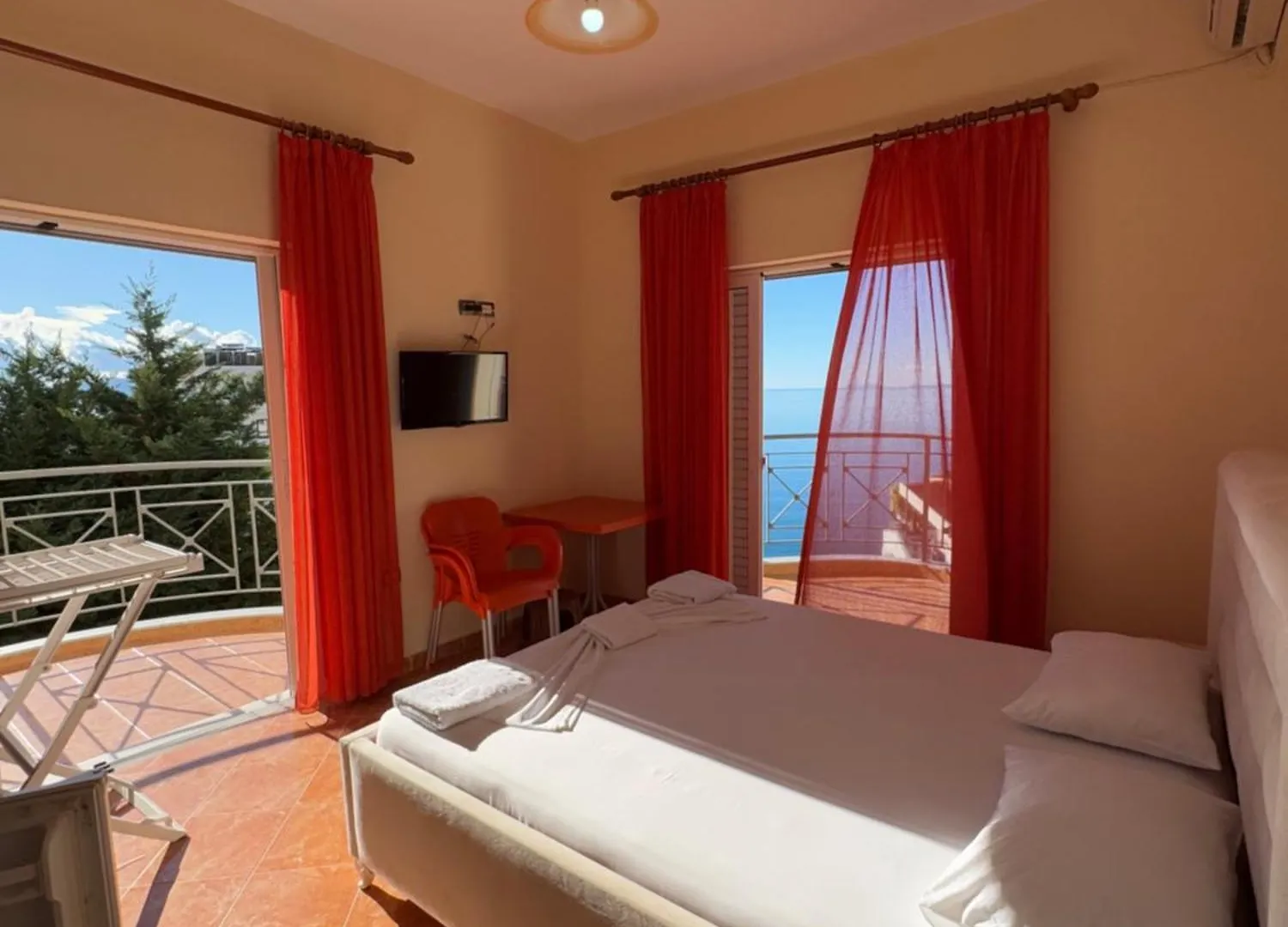 Unico Aparthotel Sarandë