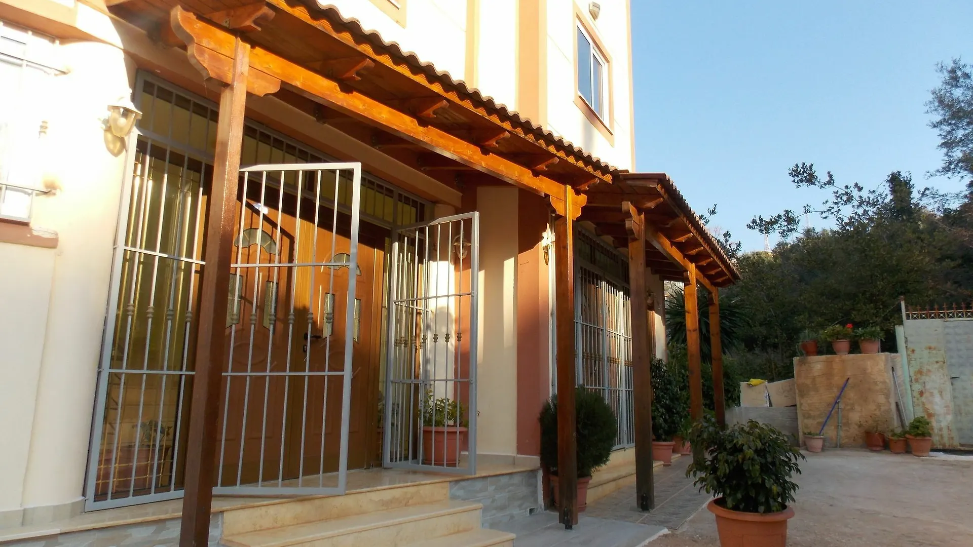 Unico Aparthotel Sarandë